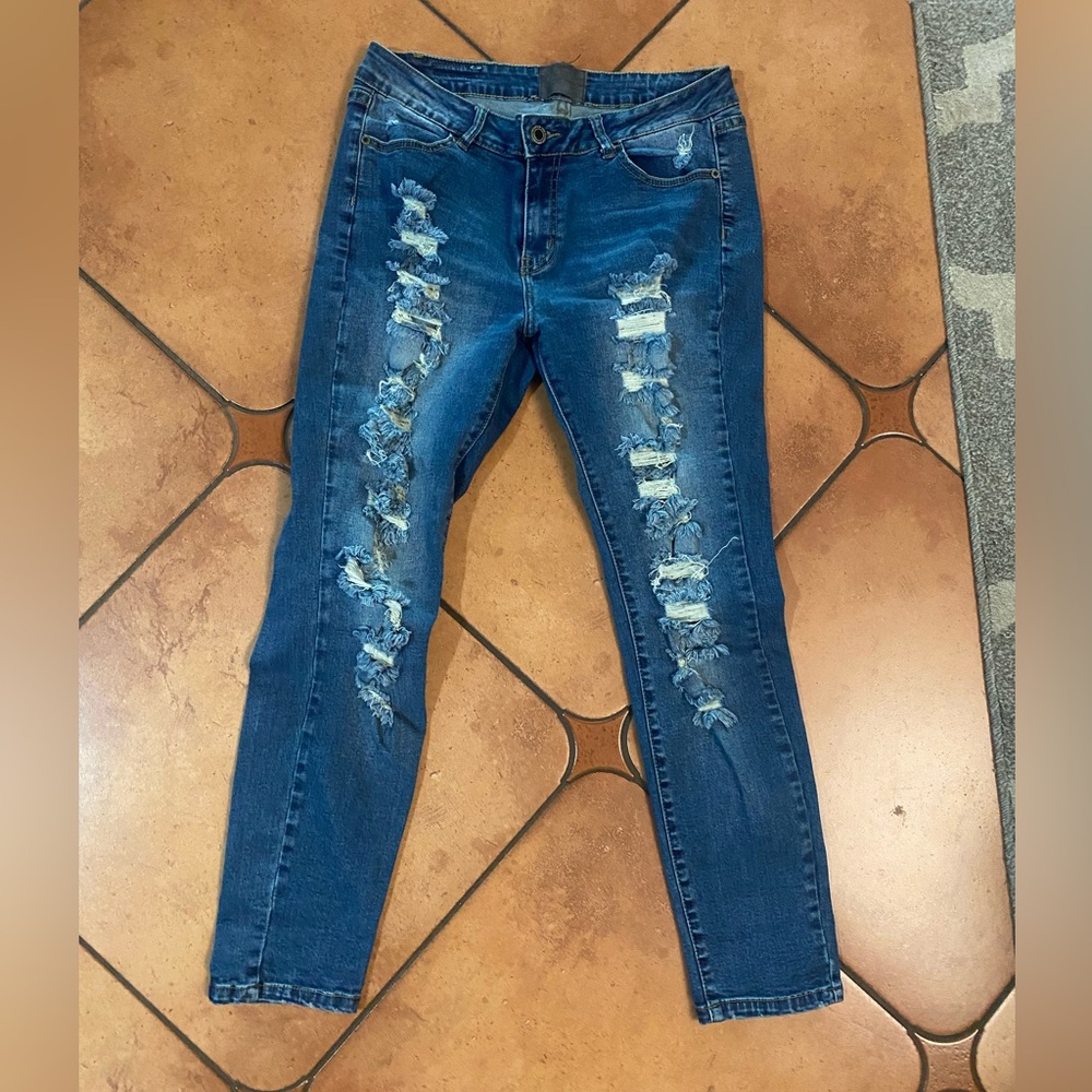 Juniors Classic brand jeans with distressed front
